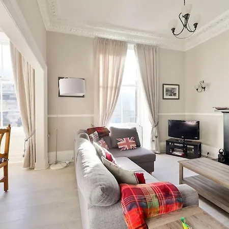 George Iv Bridge - Superbly Located 3 Bedroom! 公寓 爱丁堡