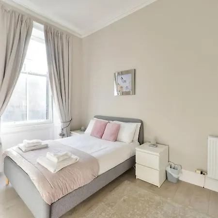 Lejlighed George Iv Bridge - Superbly Located 3 Bedroom!