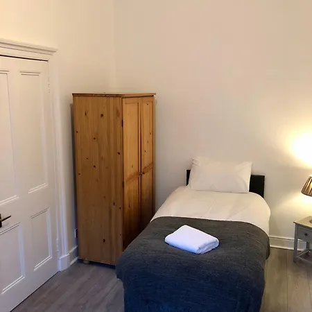 Rum i privatbostad Spare