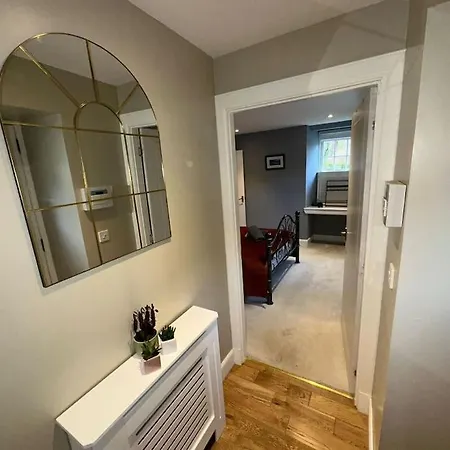 Villa The Gate House - 3 Bed & Parking Edinburgh