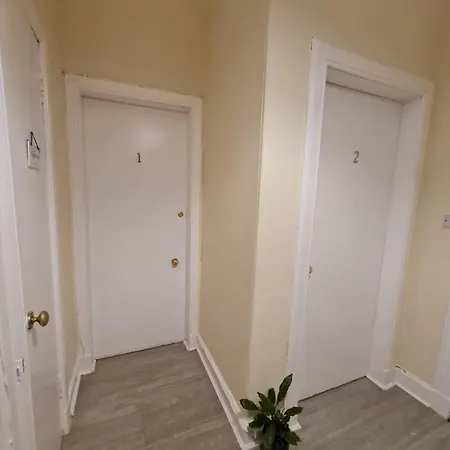 Cathcart Place 招待所 *