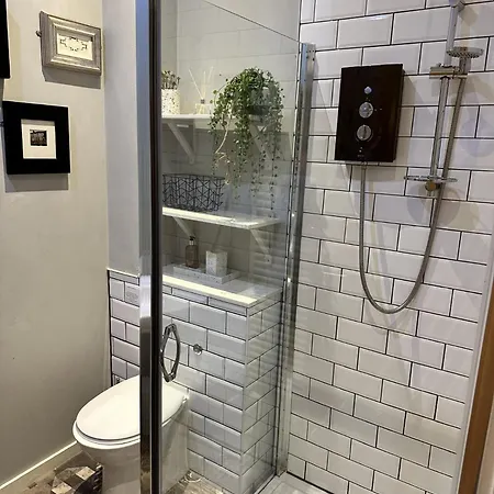 Greyfriars Apartment *