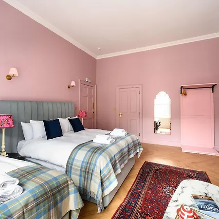 Gæstehus Queen Charlotte 3*