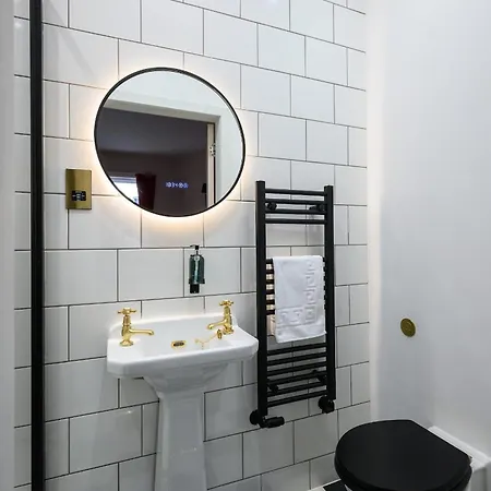 Gæstehus Queen Charlotte 3*