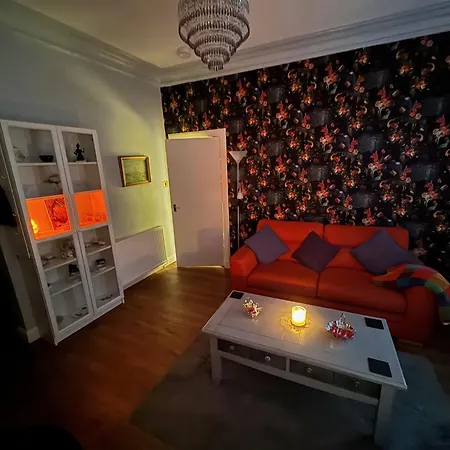 Apartamento Two Bedroom With Free Side Street Parking 24 Edimburgo