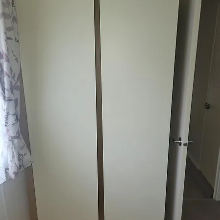 Cozy Caravan Near Nyaraló Edinburgh