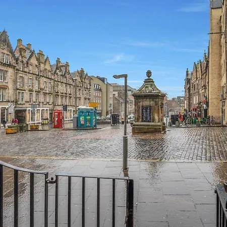 Διαμέρισμα Cadet - Cosy & Central-grassmarket, Newly Decorated! *