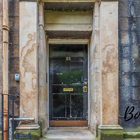 Belleville Central St James Quarter Free Offsite Parking & Views By Bonjour Residences Apartment *