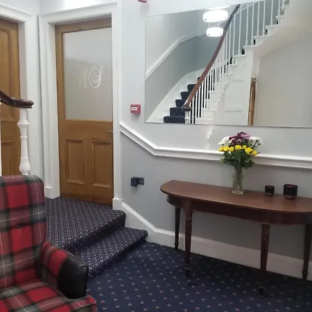 Mayfield Guest house *