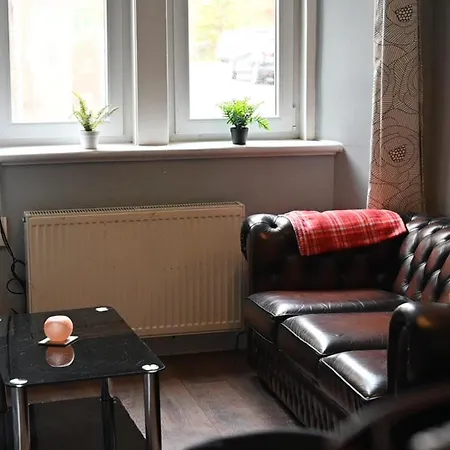 شقة Warm 1 Bed By Holyrood Palace And Park! *