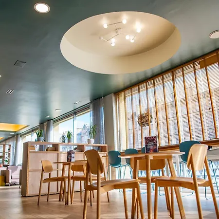 Hostel Edinburgh Central Accommodation *