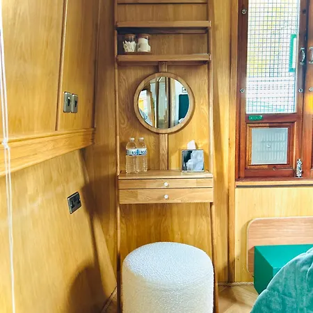 Bateau-hôtel - Houseboats 4*