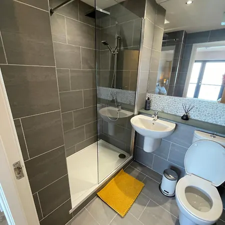 Corinthian Quay Appartement *