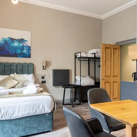 Mono New Town Hotel apartamentowy 3*