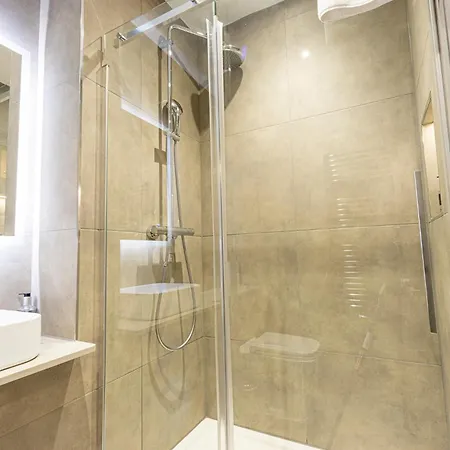 Aparthotel Mono New Town