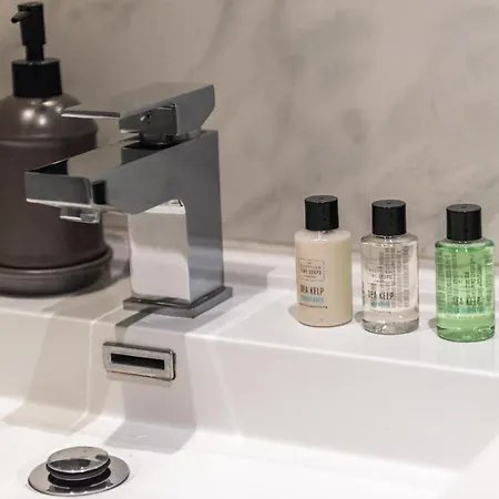 Apartament Cosy Roseburn Apartment, - 2 Bedrooms, Free Parking Edynburg