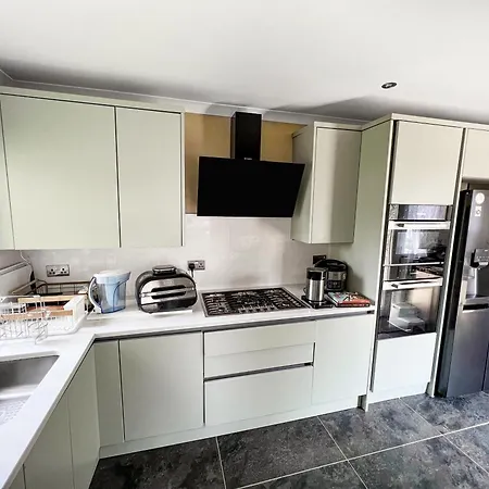 Immanuel House - Modern Luxury Victorian 1872 - Free Parking & Superfast Fibre Optic Wifi Apartament *