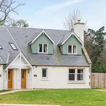 Estate At Carberry Tower *