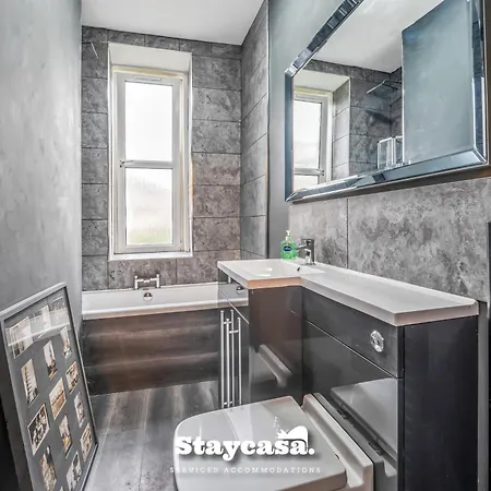 Stunning 3 Bdr 5 Min From Haymarket *