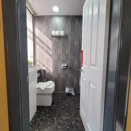 - Gilmore 3* 爱丁堡