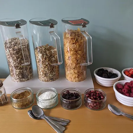 Mccrae's Bed & Breakfast