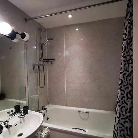 The Haymarket Flat Apartment Edinburgh