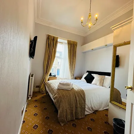 Pensión Abbotsford 3*