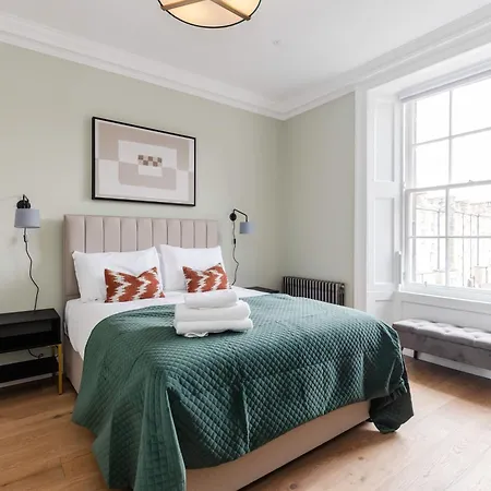 Dragon Luxury Serviced At Walker Street * Edinburgh