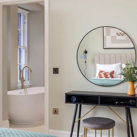 Dragon Luxury Serviced At Walker Street * Edinburg