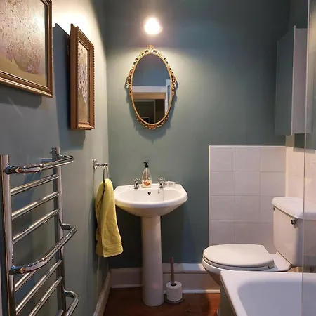 Stunning 5br Royal Mile Penthouse Appartement *