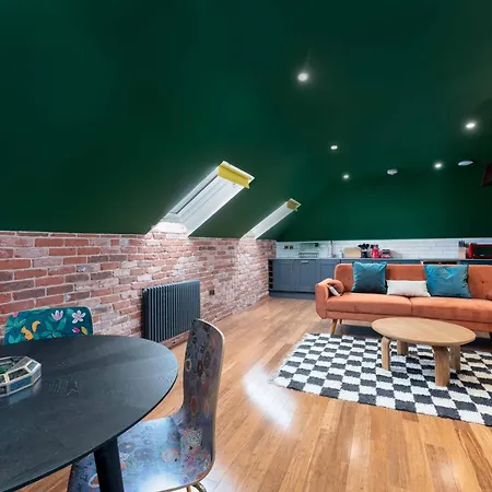 Aparthotel 89 The Merchants- Chic By The House Of Danu 4*