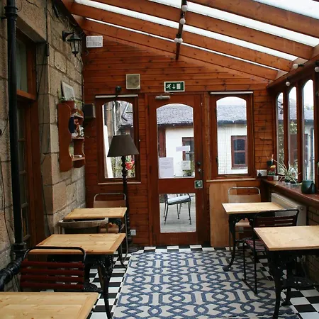 Argyle Backpackers *