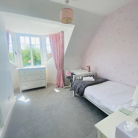 וילה Gorgeous Family 15 Mins From Centre