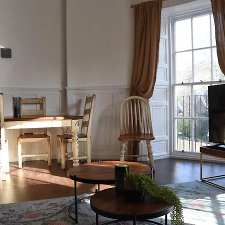 Slateford House 1770 Luxury By The House Of Danu מלון דירות אדינבורו