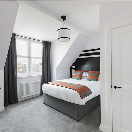 Castle Park Bed & Breakfast