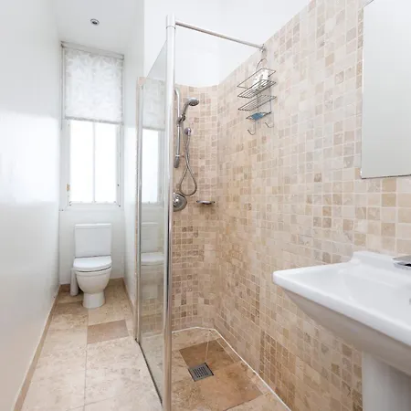 Tasteful 1-bedroom Near Meadows Lägenhet Edinburg