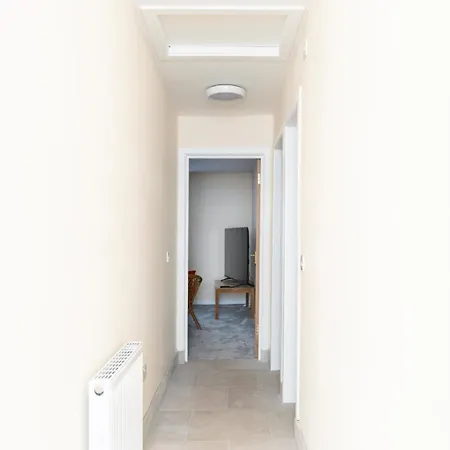 Brilliantly Located 2bd Flat Heart Of Edinburgh!