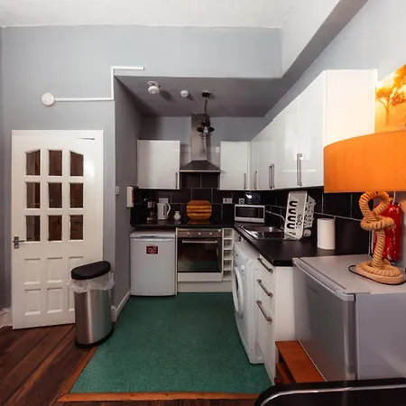 Warm&welcoming Centre By Meadows 10 *