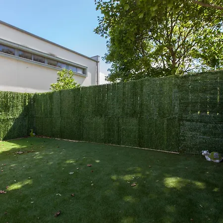 Luxe Arthurs Seat View Townhouse With Hot Tub *