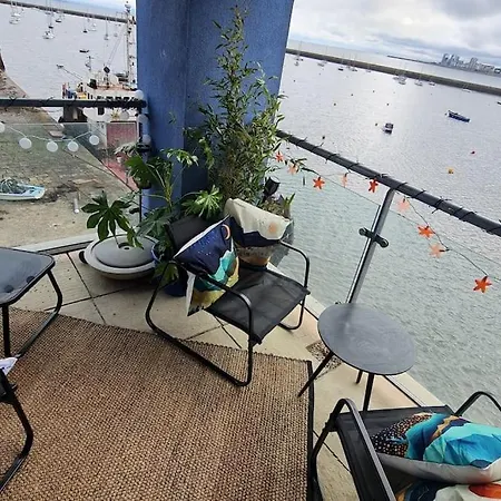 Apartment Calming Sea View Edinburgh