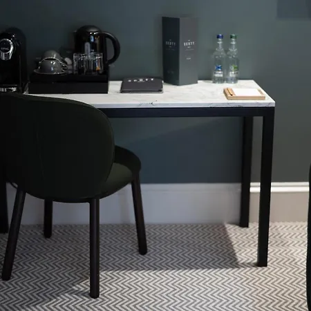 The Scott 4* Édimbourg