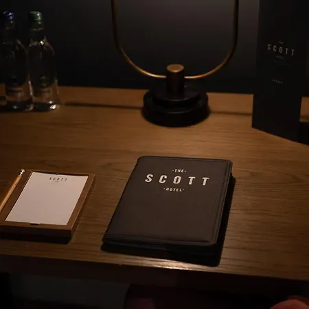 The Scott Отель