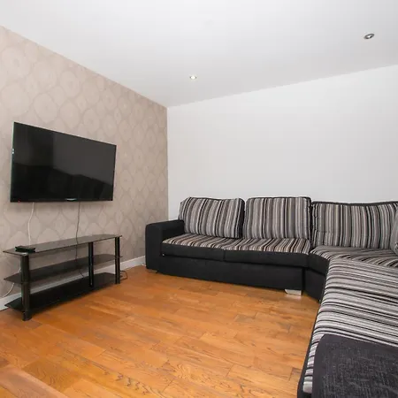 Blue Harbour Apartment