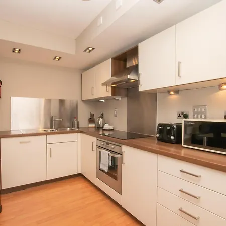 Blue Harbour Apartment