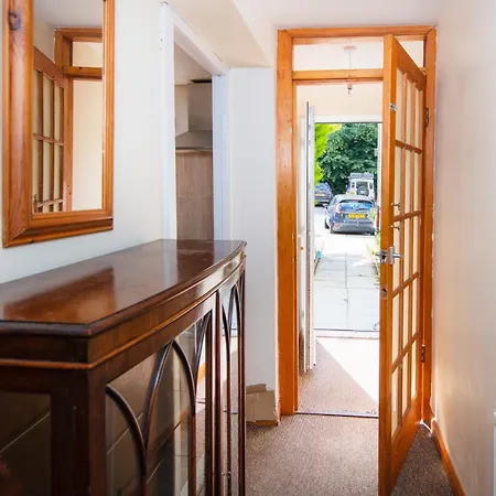 Apartamento Fab Arthur Seat Views, Old Town Edimburgo