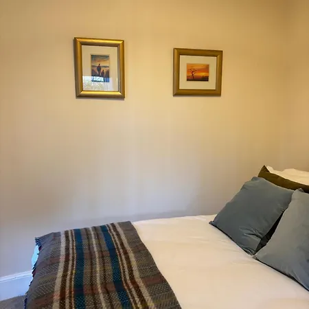 아파트 Cosy Georgian Flat 에든버러