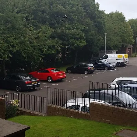 Bryson Road Daire *