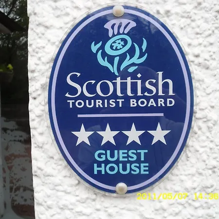 Guest house Acer