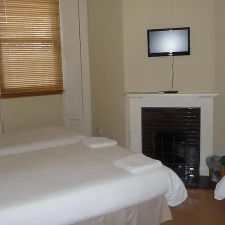 Guest house Minto House