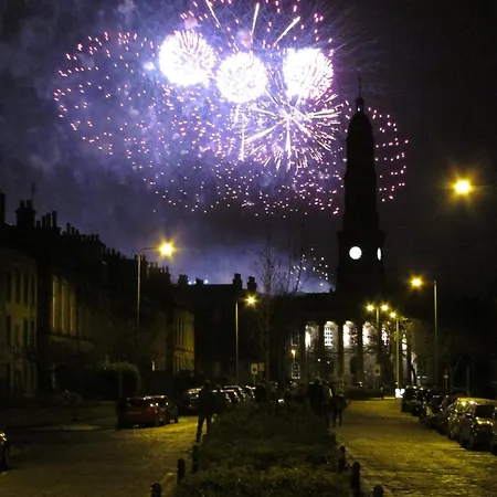 Mccrae's Edinburgh